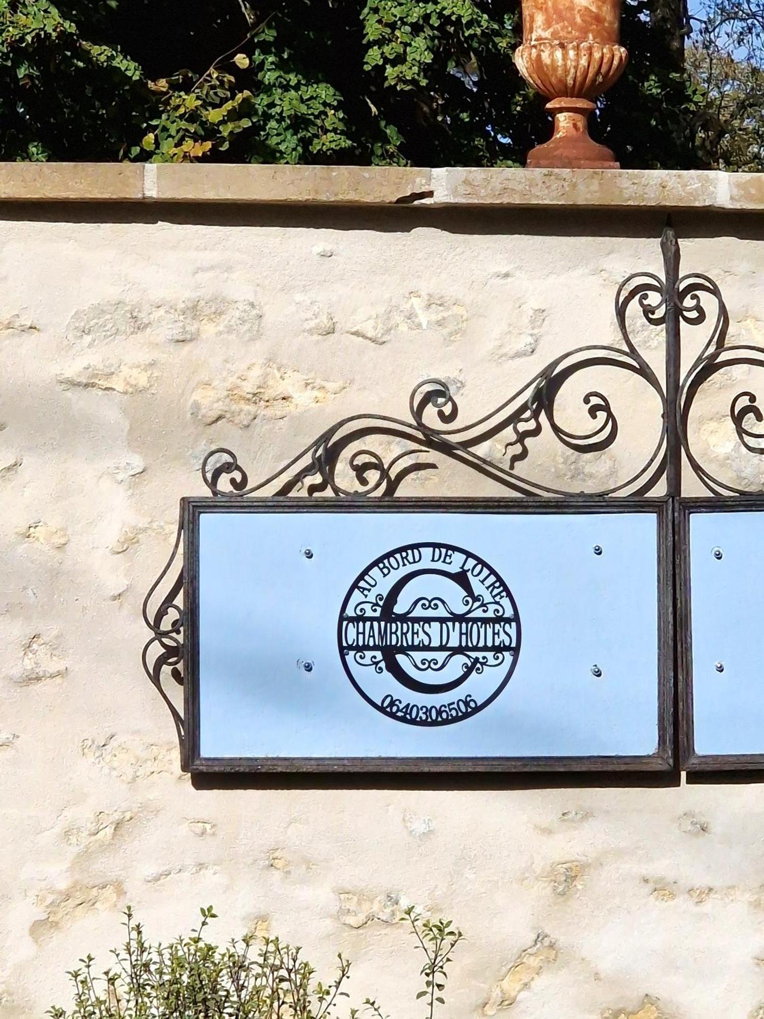 Chambre D'Hotes "Au Bord De Loire" La Marche Екстериор снимка